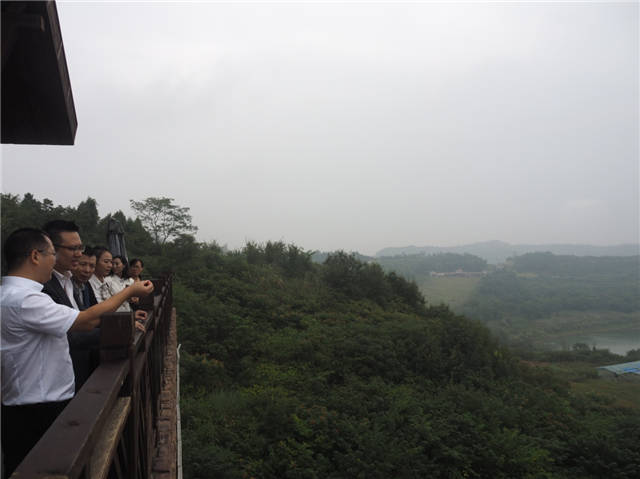 熱烈歡迎香港西貢區(qū)工商聯(lián)魏志偉會長一行到東辰集團(tuán)參觀訪問