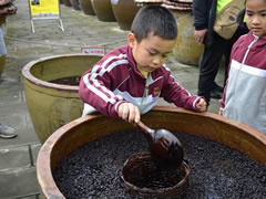 東辰學子優(yōu)秀，原來是從娃娃抓起的